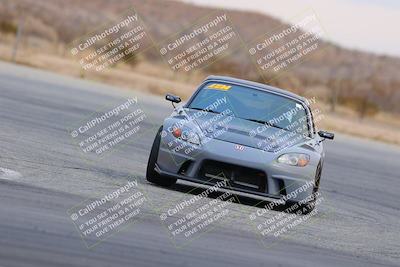 media/Jan-29-2022-Club Racer Events (Sat) [[89642a2e05]]/2-yellow/entering skidpad (session 2)/